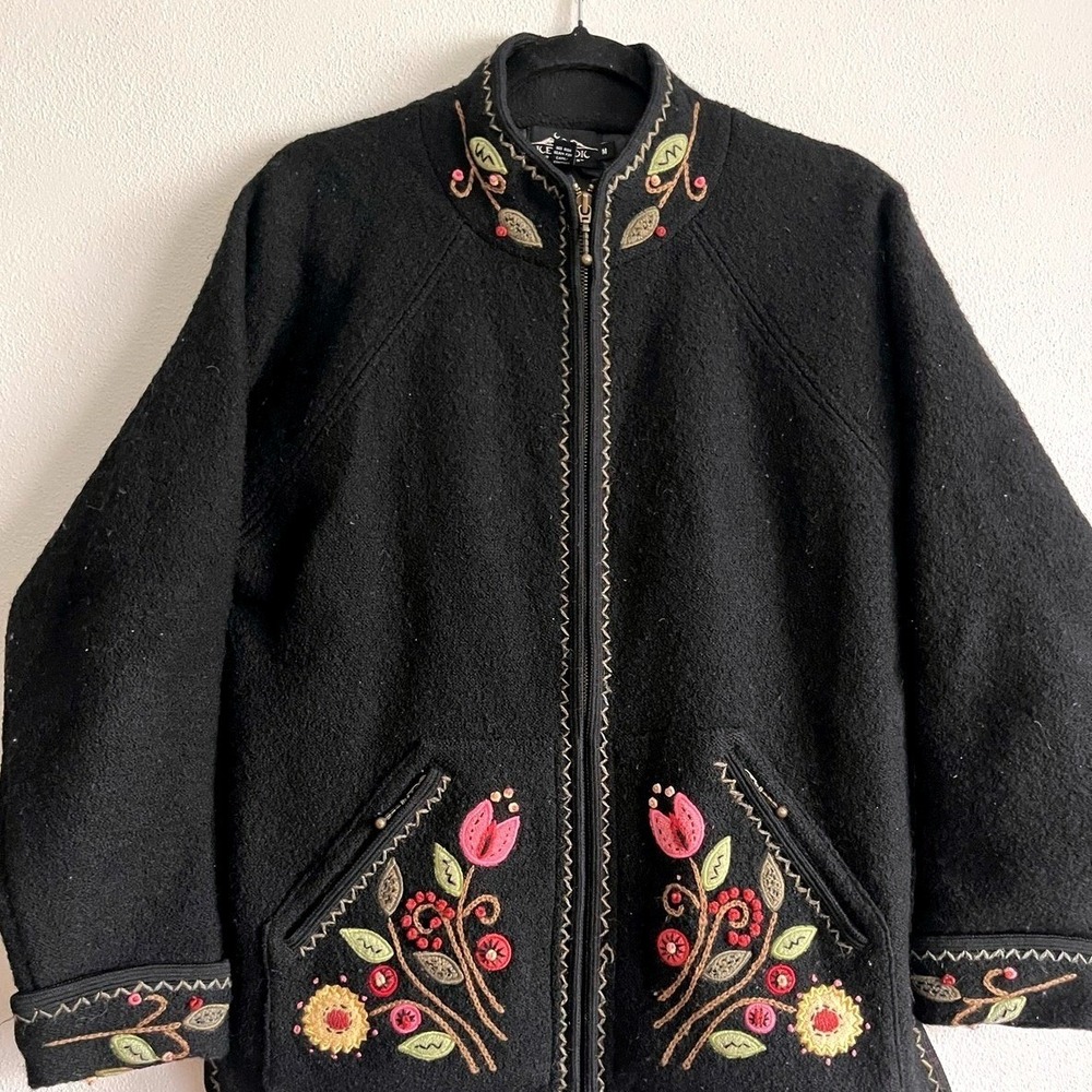 Icelandic Design Womens Black Boiled Wool Embroidered Floral Zip Up Jacket Med